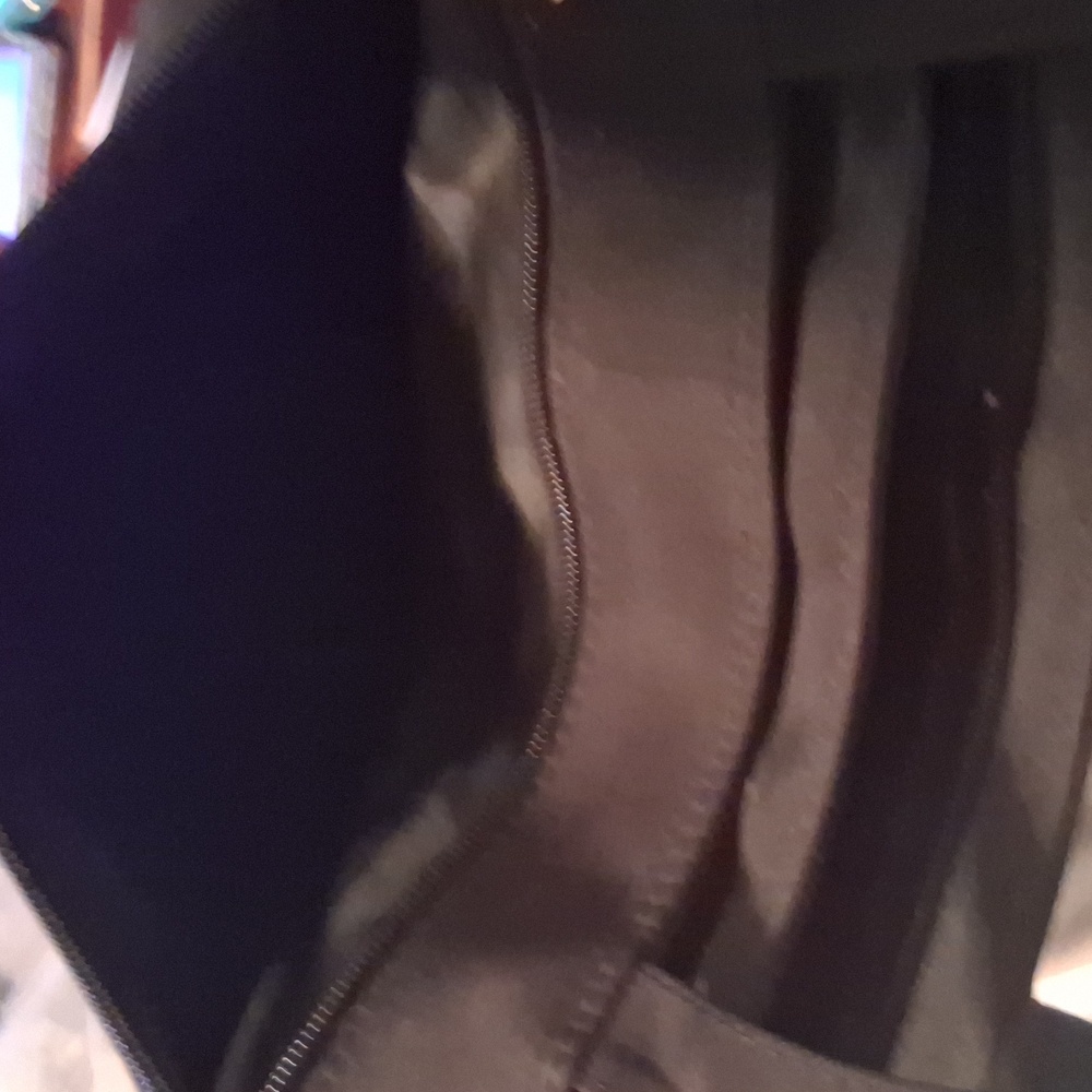 Elegant Black Briefcase Style Bag - Picture 6 of 8